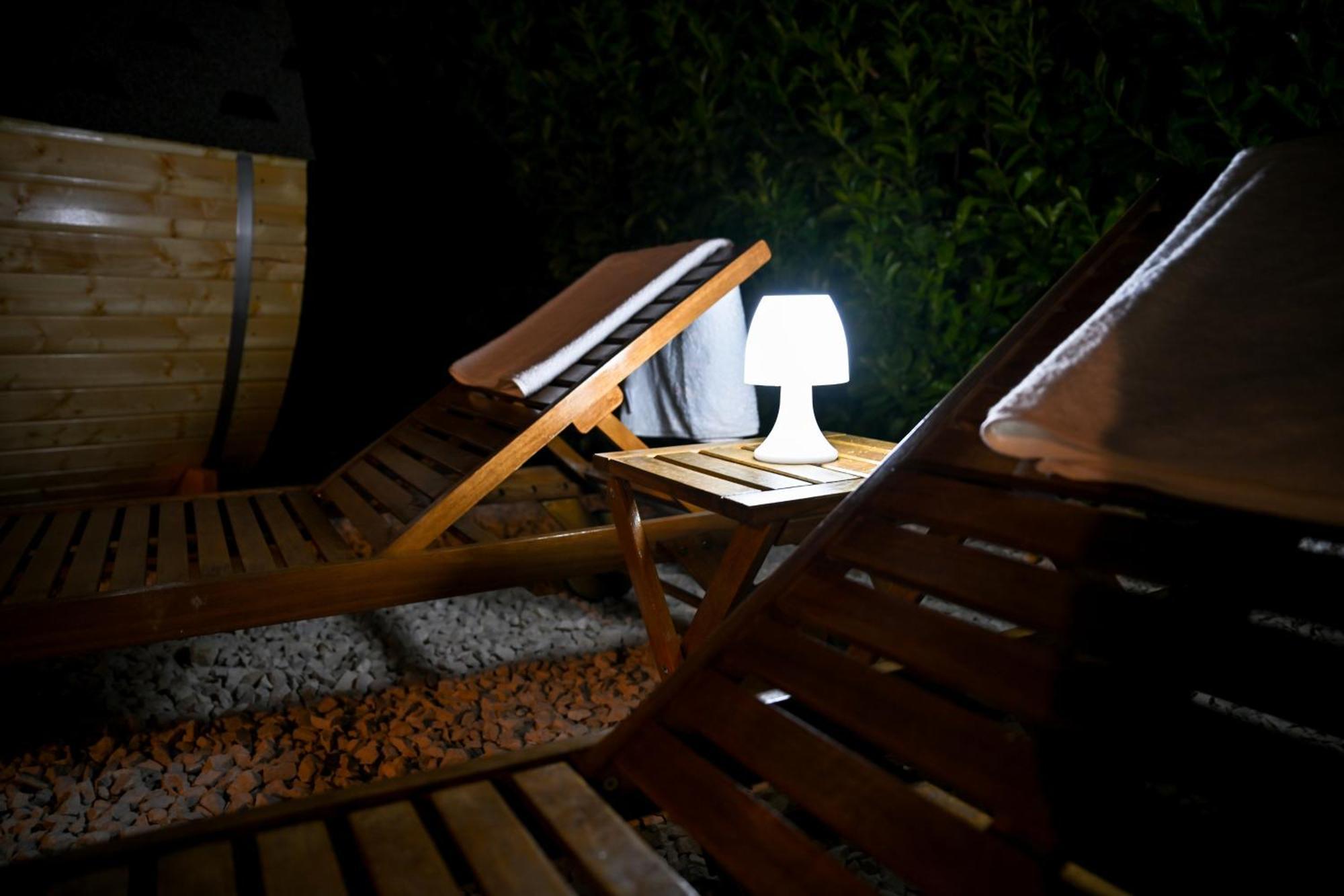Holiday Home Aprilis With Pool, Jacuzzi And Sauna Galovac  Kültér fotó